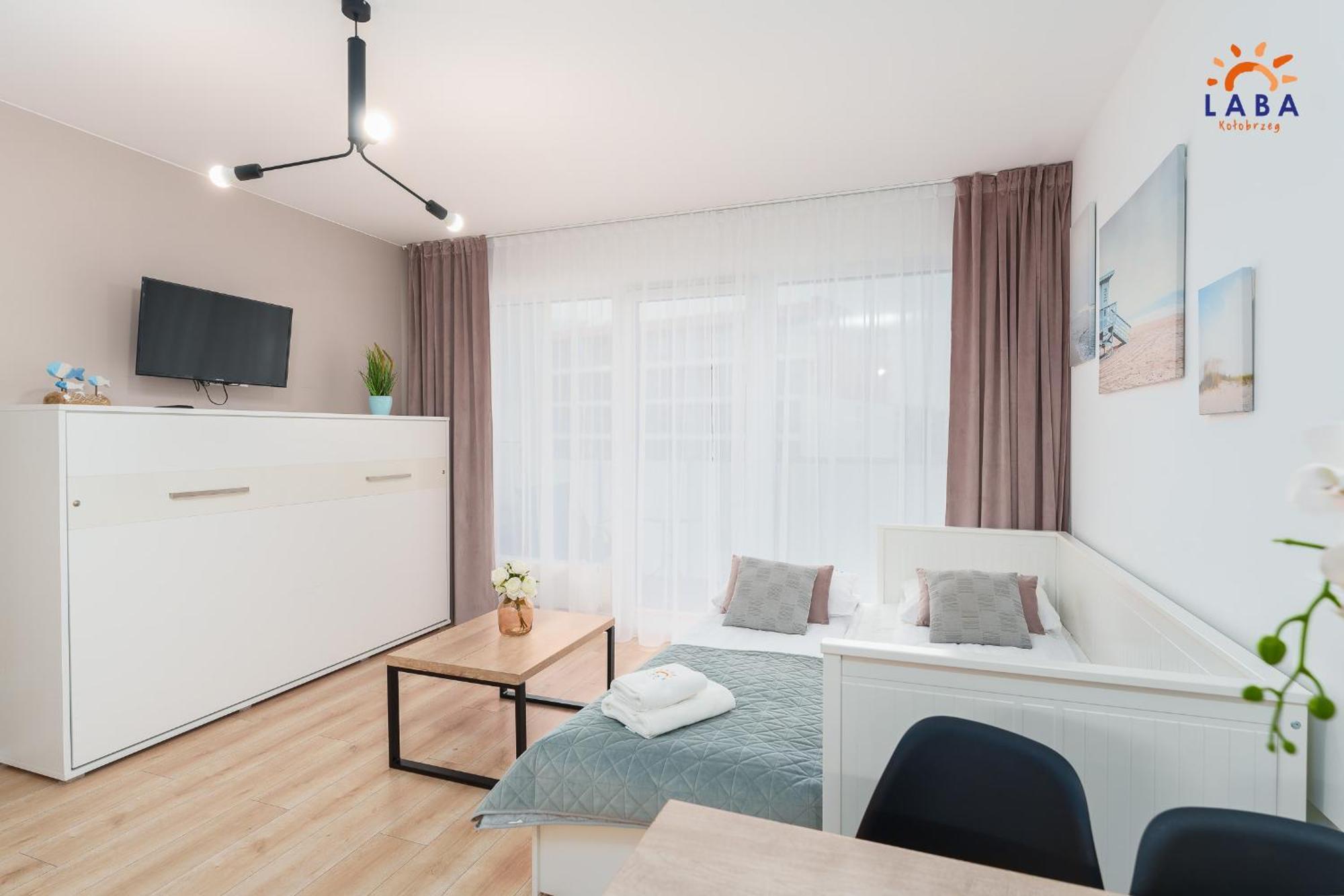 Laba Kolobrzeg Apartamenty Kasprowicza 20Ab Ngoại thất bức ảnh